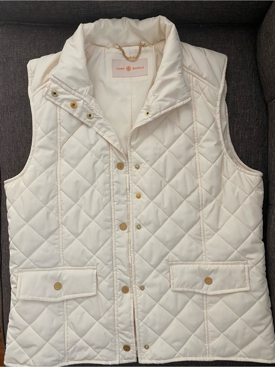 Tory Burch Jackets & Blazers - Tory Burch Ivory Quilted Puffer Vest with Gold Hardware